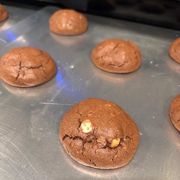 Cocoa Deluxe Macadamia Nut