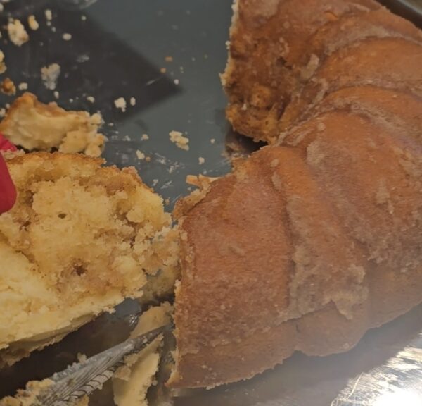 Cinnabon Cake