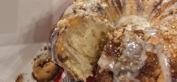 Peach 🍑 Cobbler Pound Cake
